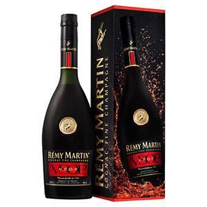 Коньяк Remy Martin VSOP 40% 1л